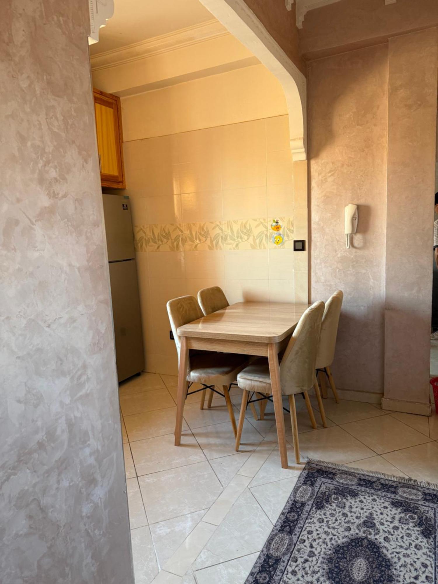 Julie'S Private Apartment Marrakesh Luaran gambar